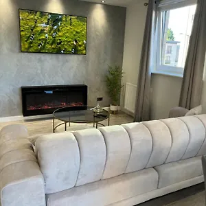  Apartment Strada